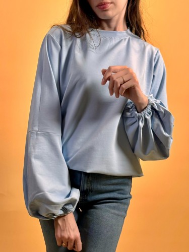 bluza-blekitna-jasne-chlodne-zgaszone-lato (2).jpeg
